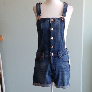 Guess Jean's short overalls